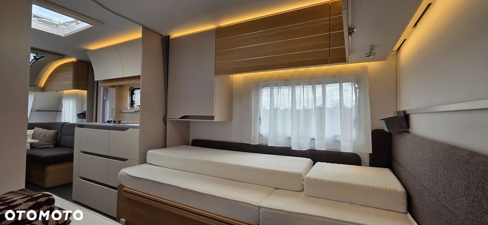 Adria Adora 542 UL Mover Isabella Przedsionek Doposażona - 10