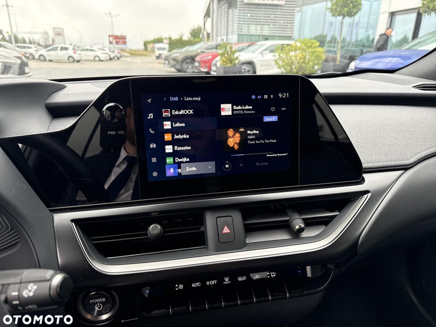 Lexus UX - 23