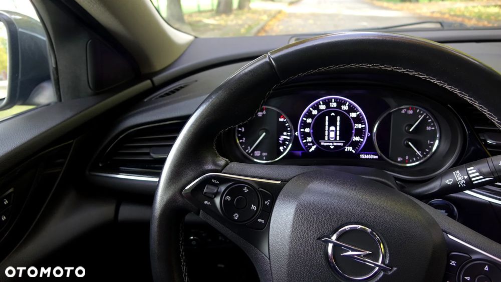 Opel Insignia - 15