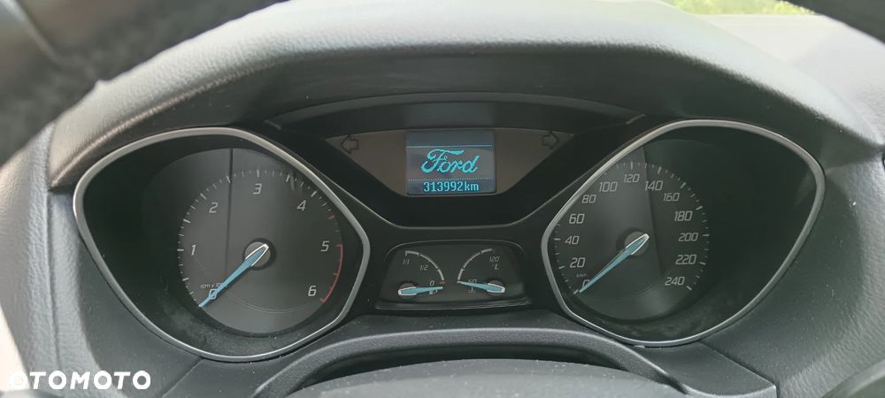 Ford Focus 2012 photo 3