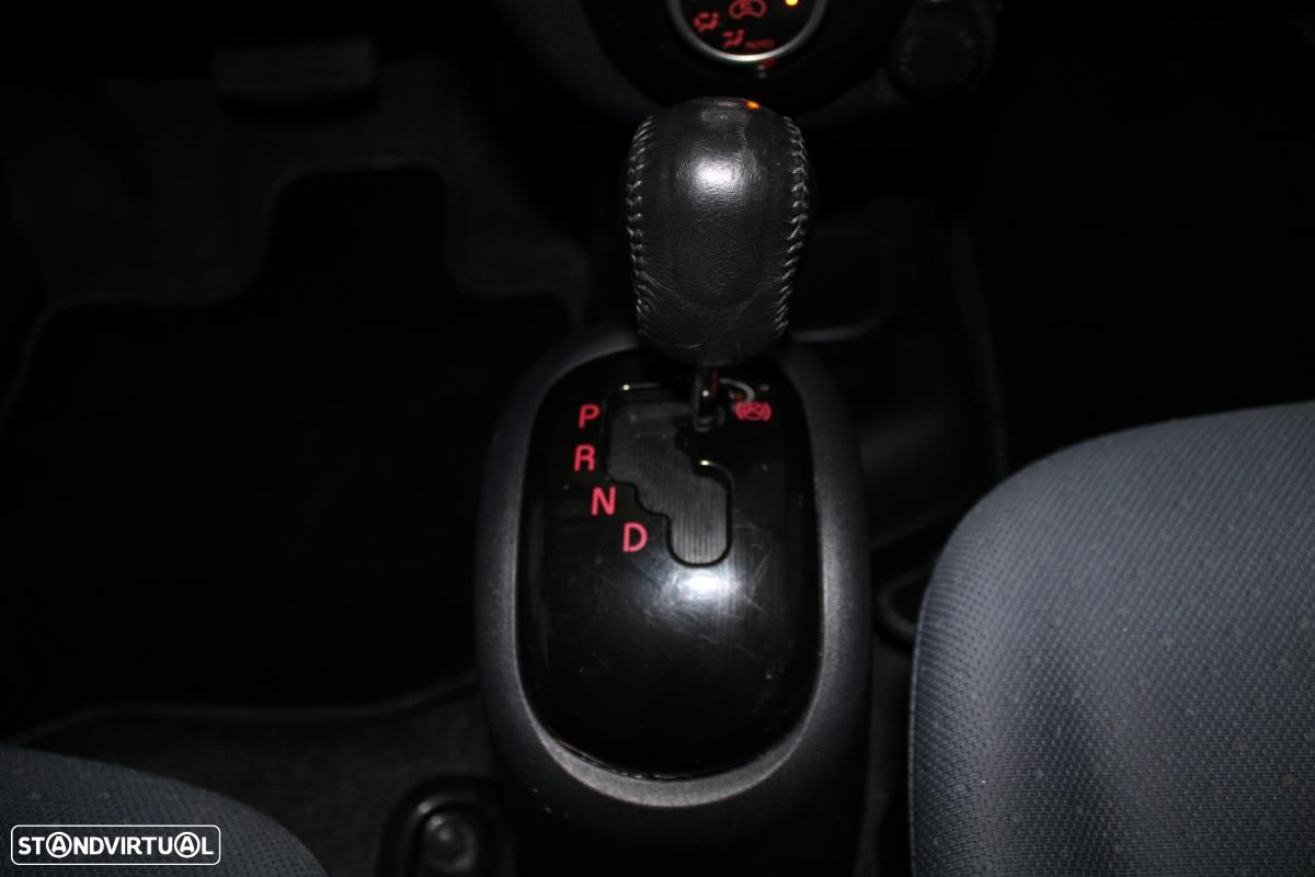 Peugeot iOn - 14