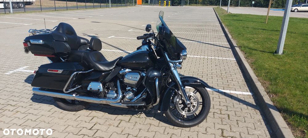 Harley-Davidson Touring Ultra Limited - 11
