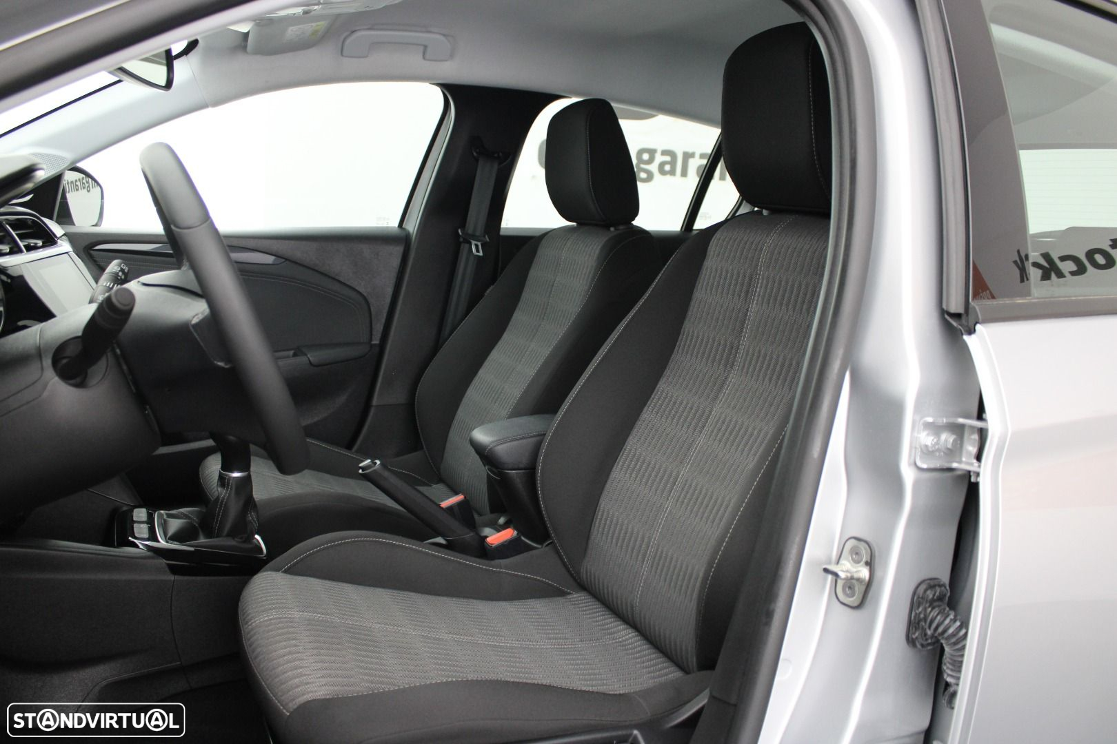 Opel Corsa 1.2 Business - 24