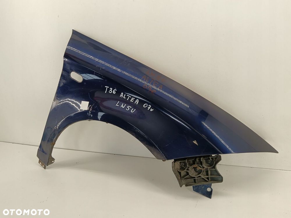 BŁOTNIK PRAWY PRZEDNI SEAT ALTEA TOLEDO 04-15 LW5U - 2