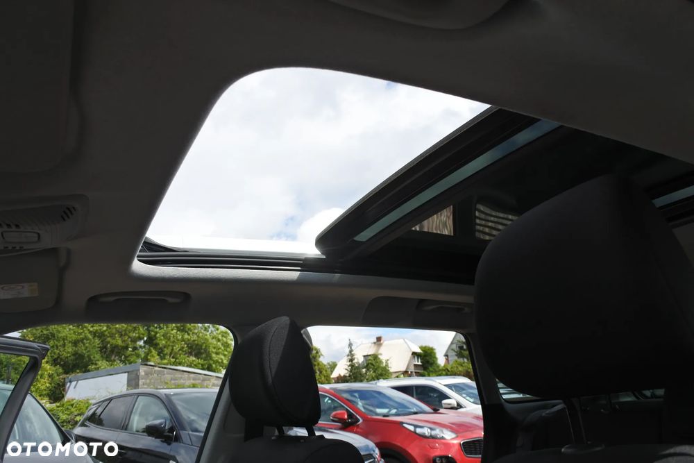 Citroën C3 Aircross PureTech 110 Stop & Start EAT6 OPF Shine - 23