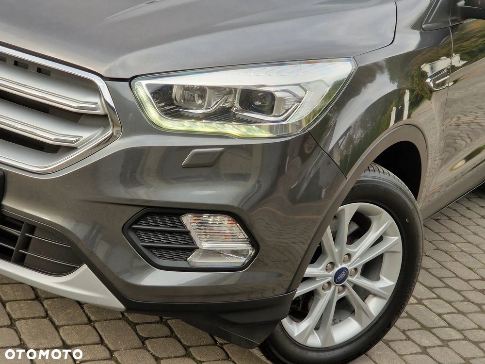 Ford Kuga 2.0 TDCi 4x4 Titanium - 5