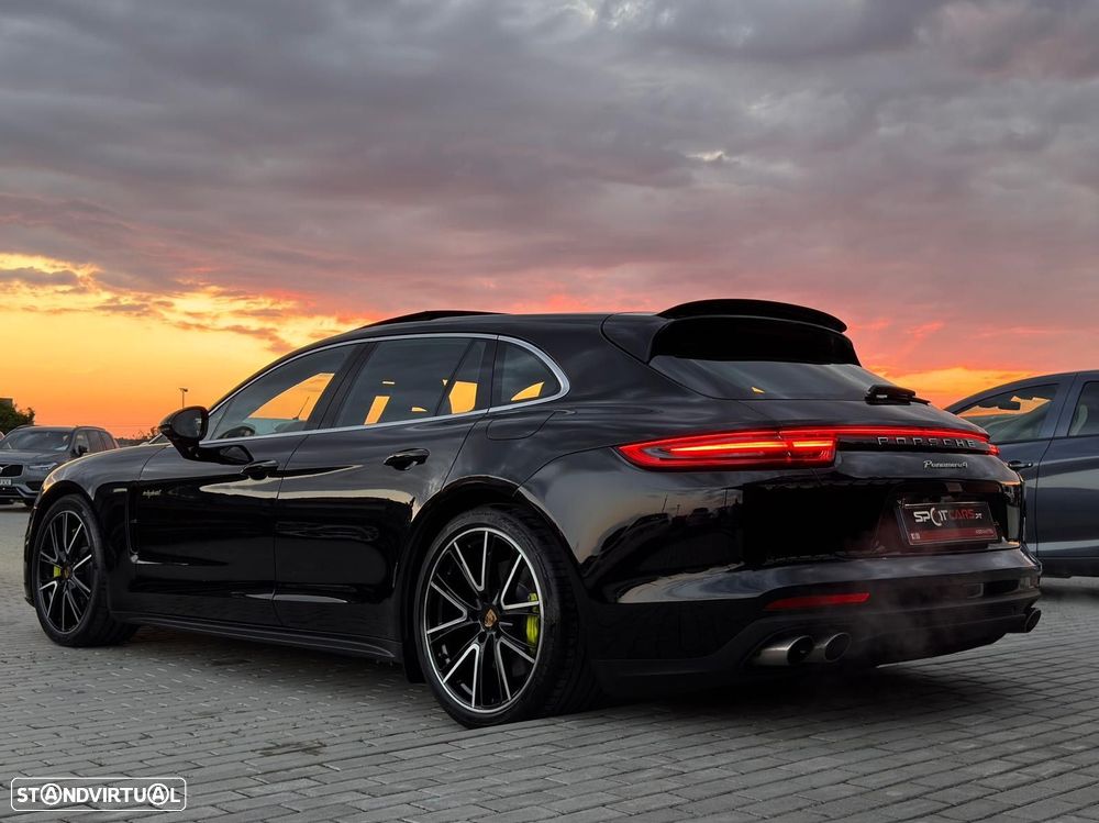 Porsche Panamera Sport Turismo 4 E-Hybrid - 9