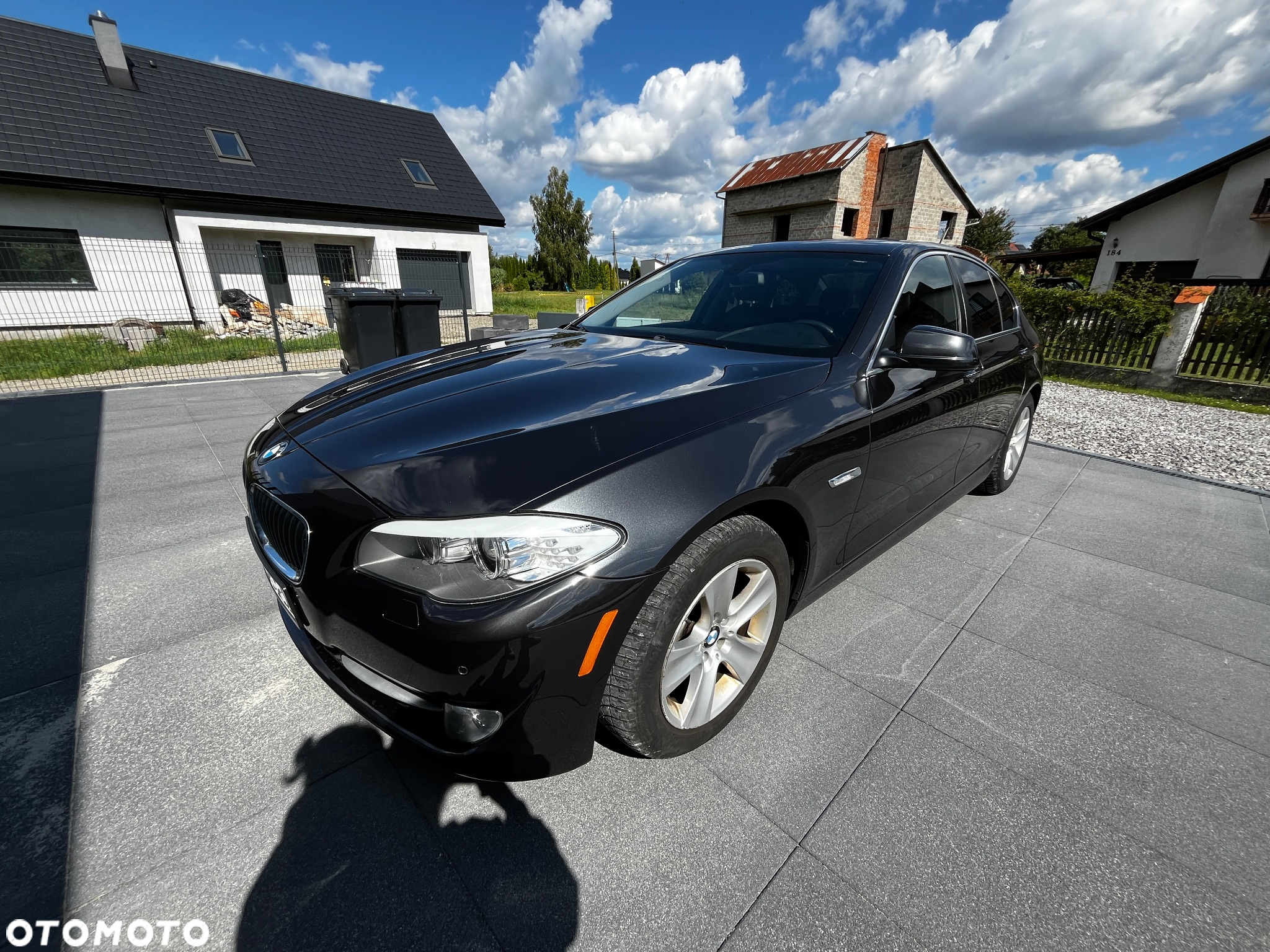 BMW Seria 5 528i xDrive - 2