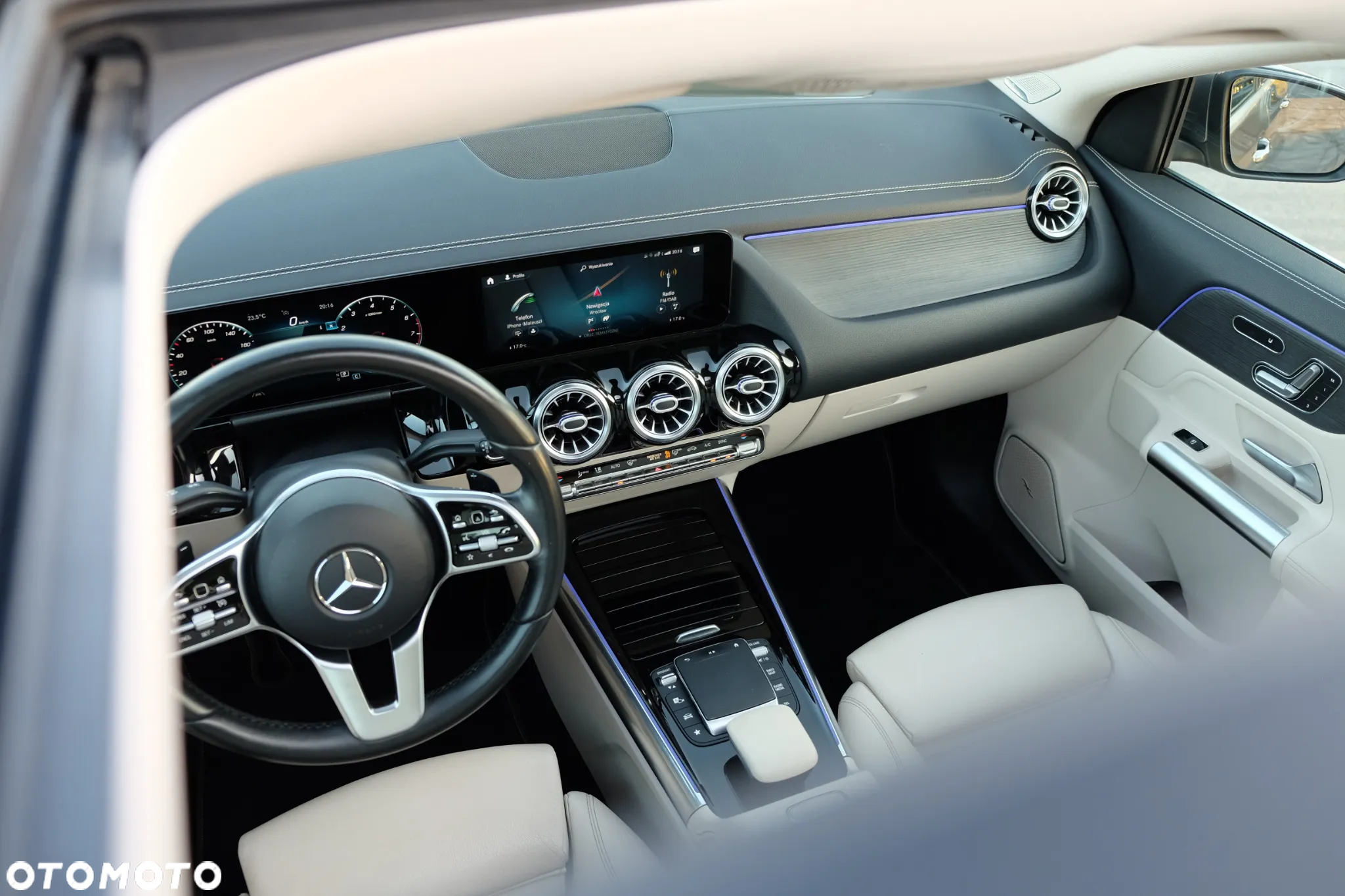 Mercedes-Benz GLA 200 Progressive - 15