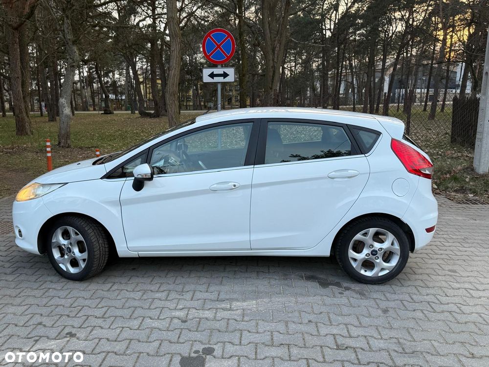 Ford Fiesta 1.25 SYNC Edition - 1