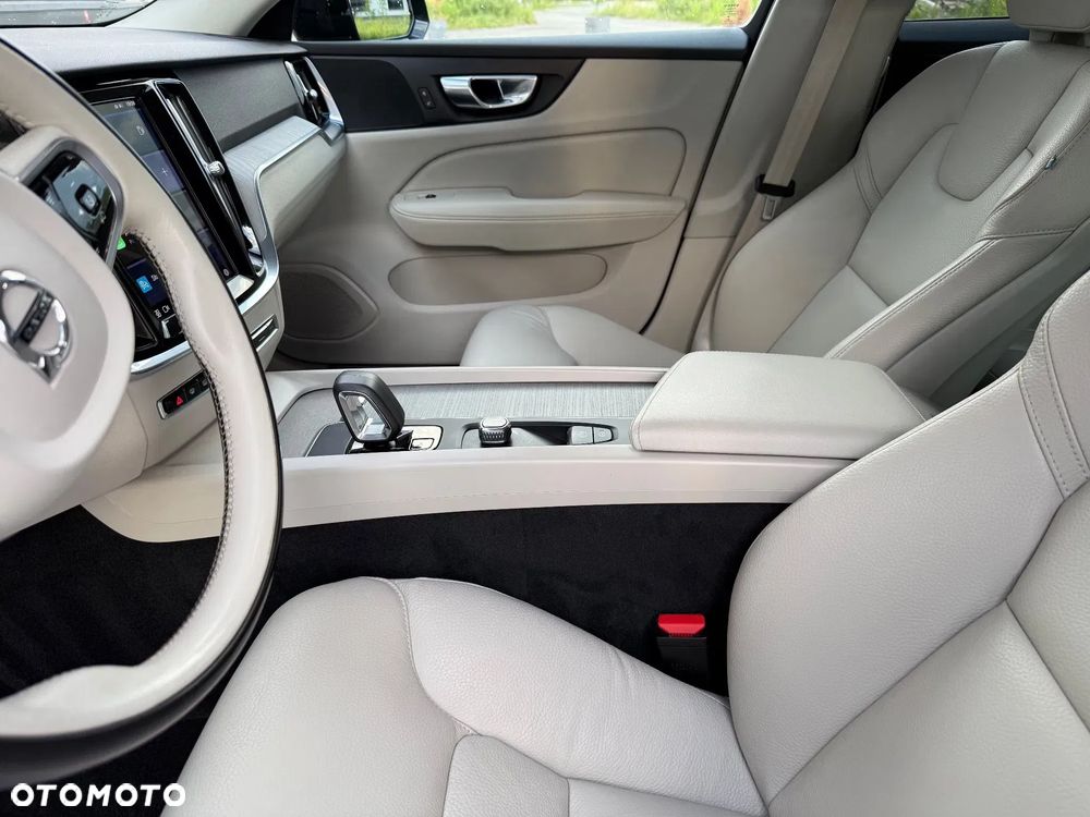 Volvo V60 B3 B Geartronic RDesign - 34