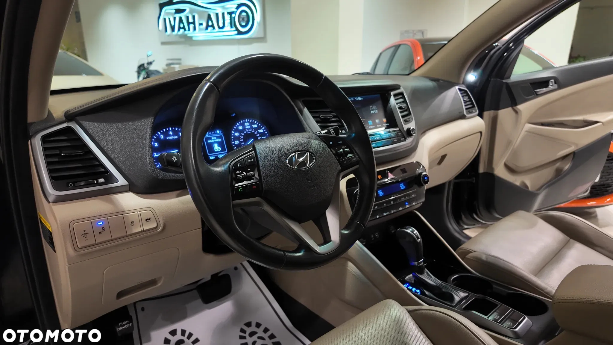 Hyundai Tucson - 25