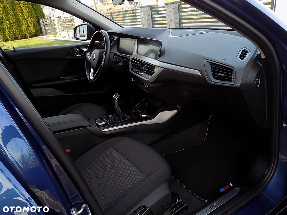 BMW Seria 1 - 35