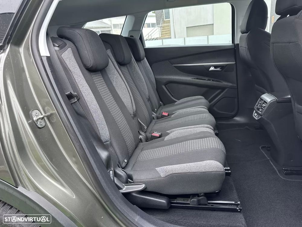 Peugeot 5008 1.2 PureTech Allure Pack - 46