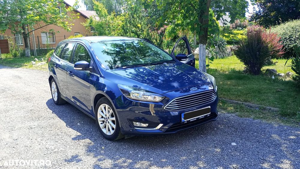 Ford Focus - 8