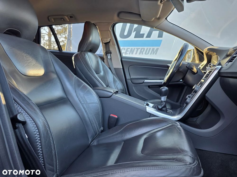 Volvo V60 T3 Ocean Race - 13