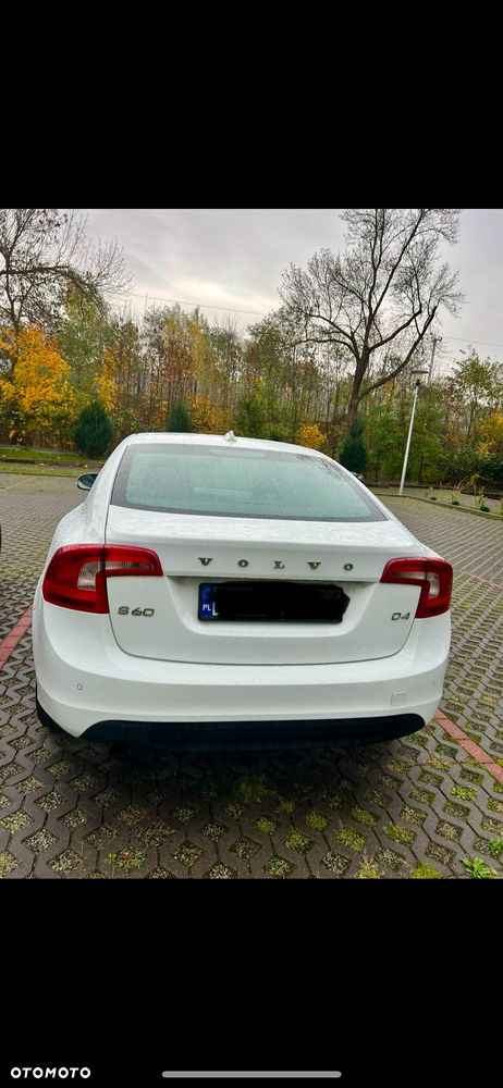 Volvo S60 D4 Kinetic - 2