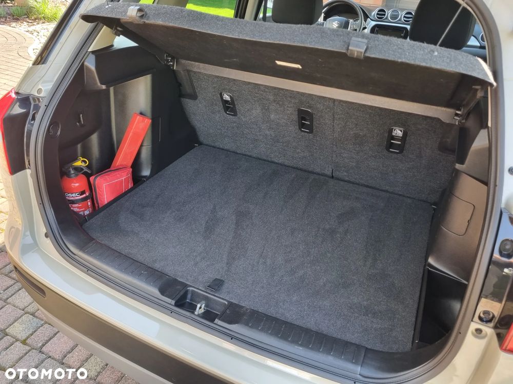 Suzuki Vitara 1.6 (4x4) Allgrip Comfort+ - 25