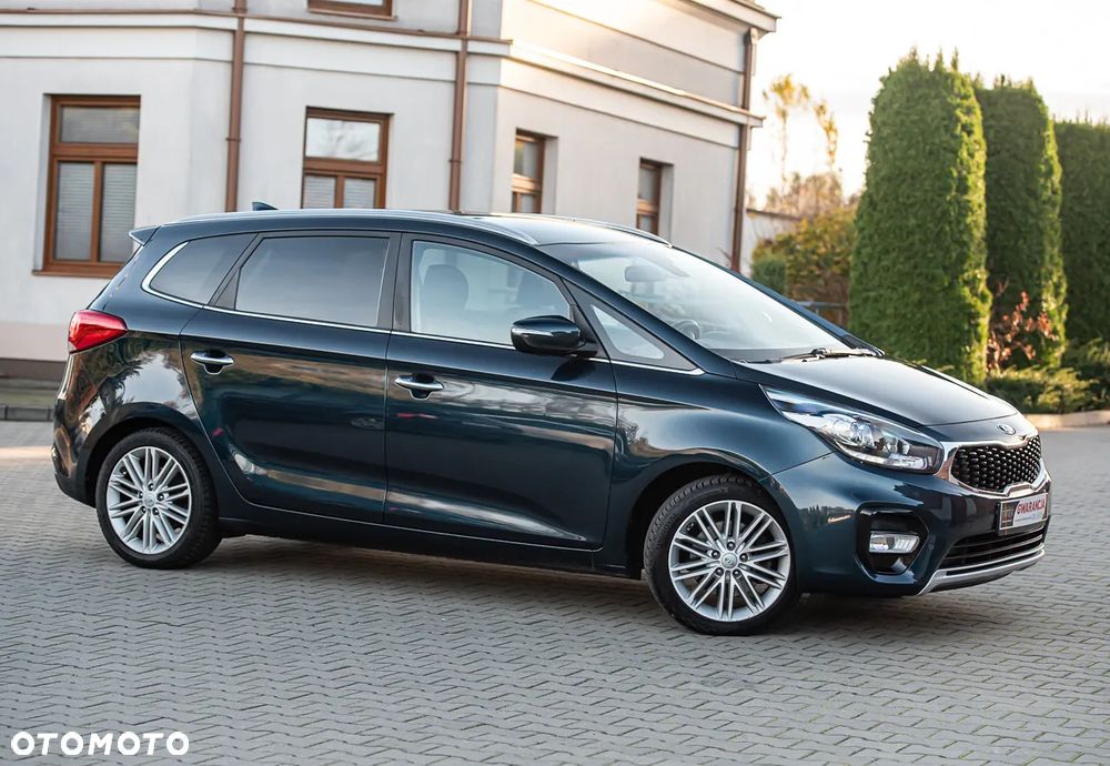 Kia Carens 1.7 CRDi 115 Fifa World Cup Edition - 3