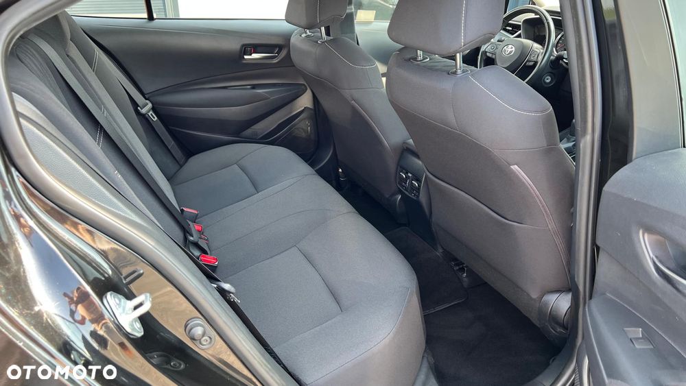 Toyota Corolla 1.6 Executive MS - 11