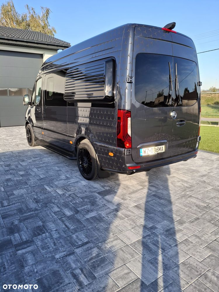 Mercedes-Benz Sprinter - 4