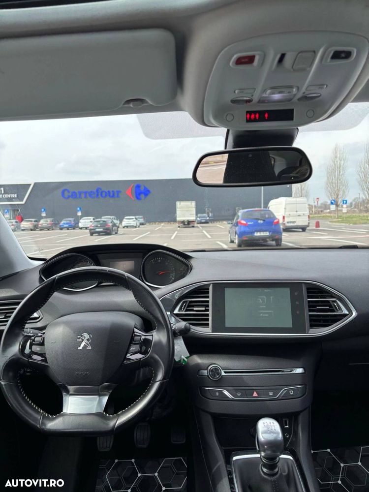 Peugeot 308 - 19
