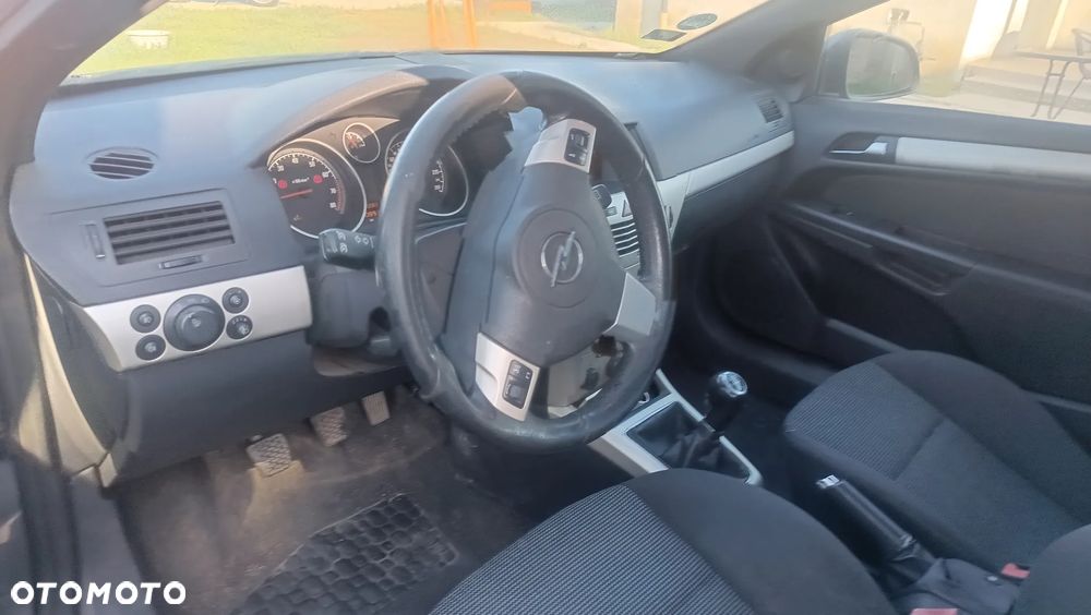 Opel Astra 1.8 - 3