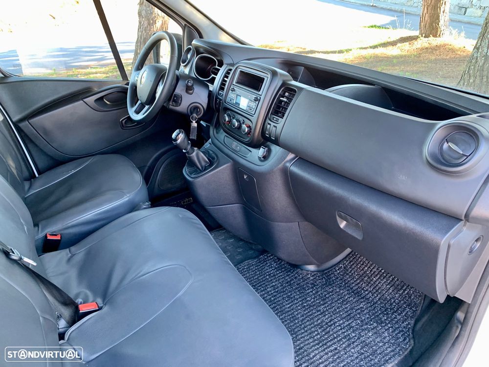 Renault Trafic 2.0 dCi L2H1 1.2T - 9