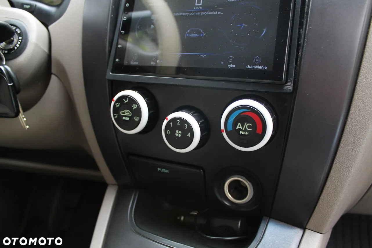 Hyundai Tucson 2.0 CRDi 2WD GLS - 22