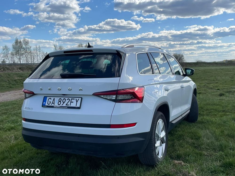 Skoda Kodiaq ver-2-0-tdi-4x2-style-dsg - 4