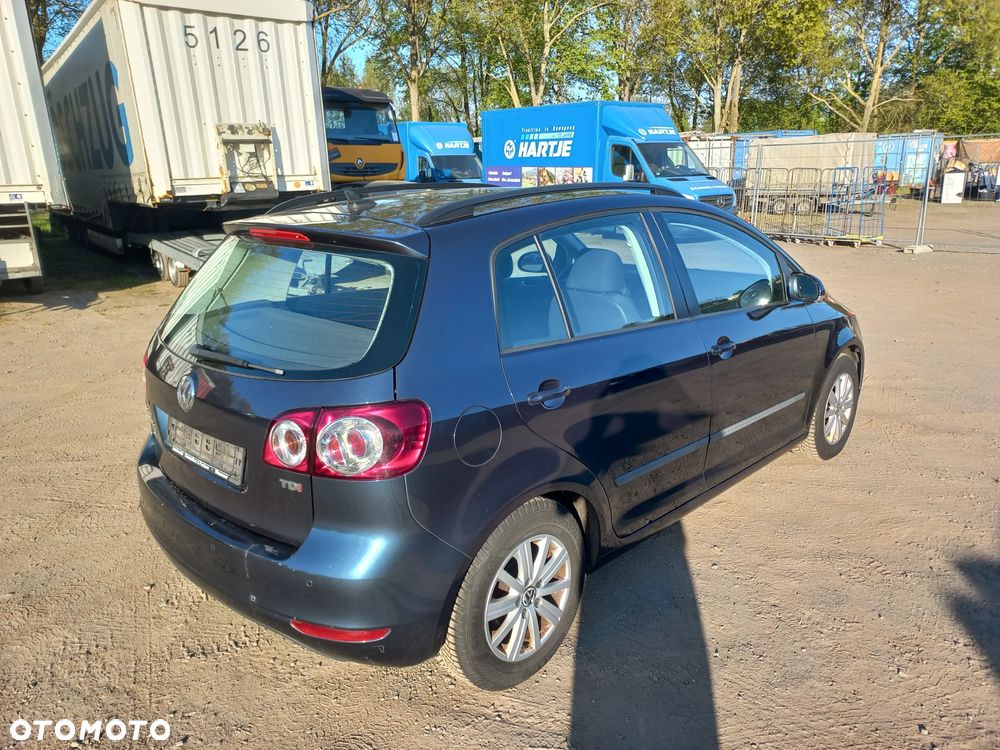 Volkswagen Golf Plus 1.6 TDI DPF Style - 10