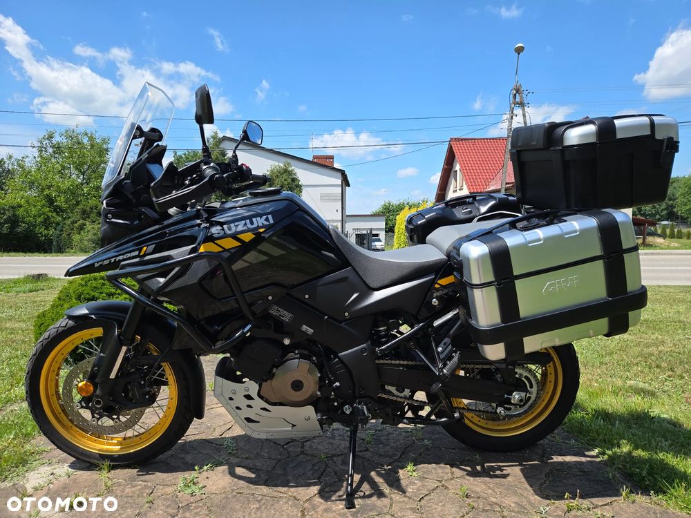 Suzuki V-STROM - 5