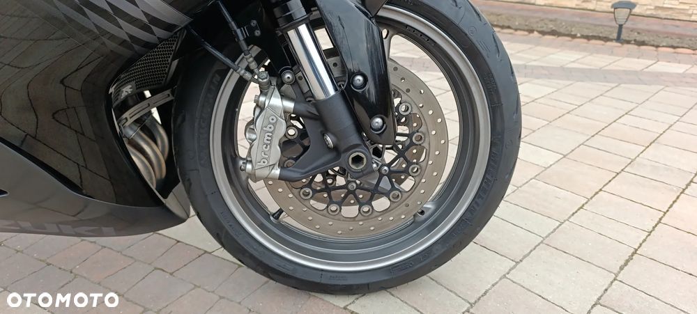 Suzuki GSX-R - 28