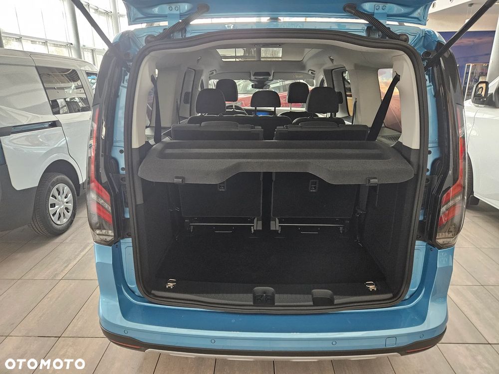 Ford Tourneo Connect Grand - 10