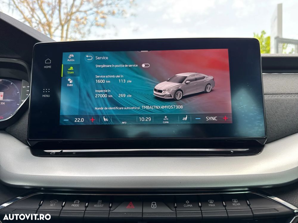 Skoda Octavia 2.0 TDI DSG Style - 27