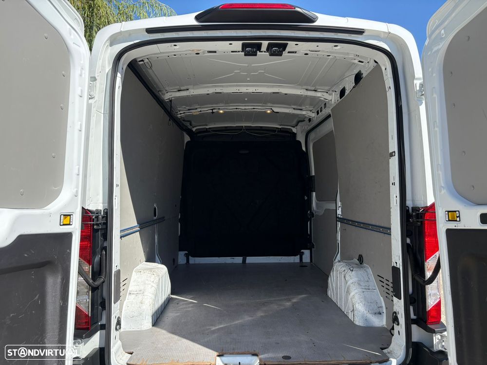 Ford TRANSIT VAN 350 L2 TREND - 25