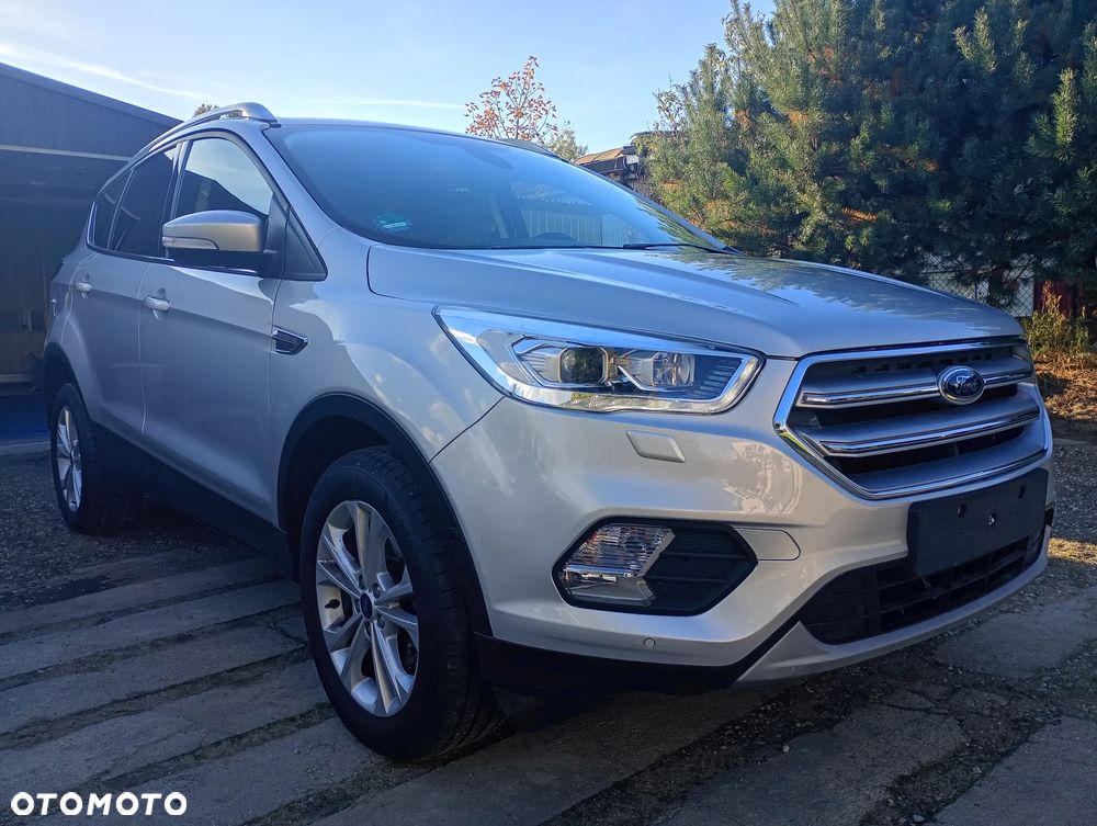 Ford Kuga - 2