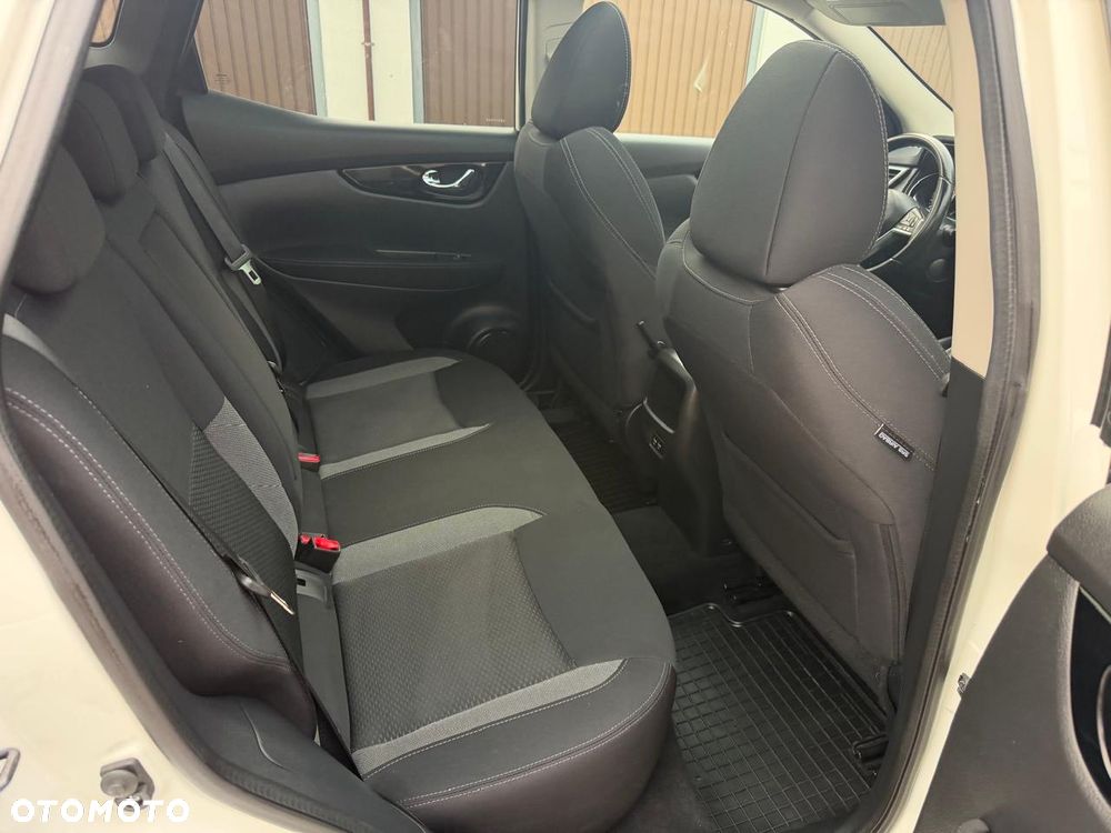 Nissan Qashqai 1.5 dCi DCT TEKNA+ - 23