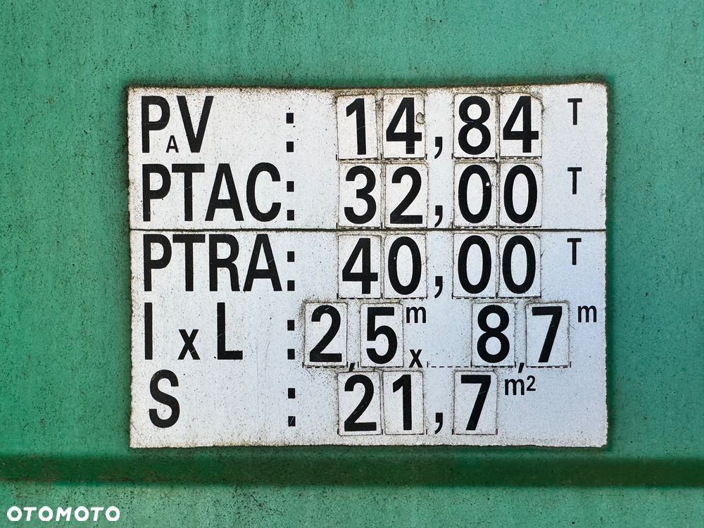 Iveco EuroTrakker - 7