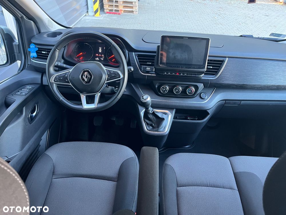 Renault Trafic 2.0 dCi - 8