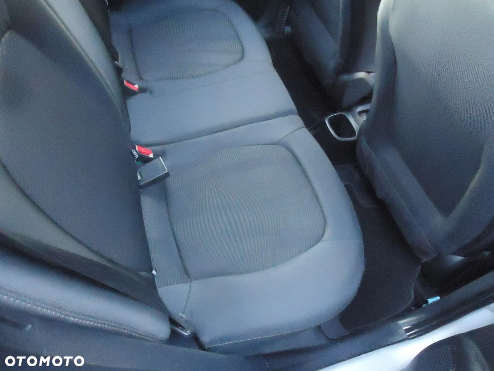 Hyundai i10 1.0 GO - 15