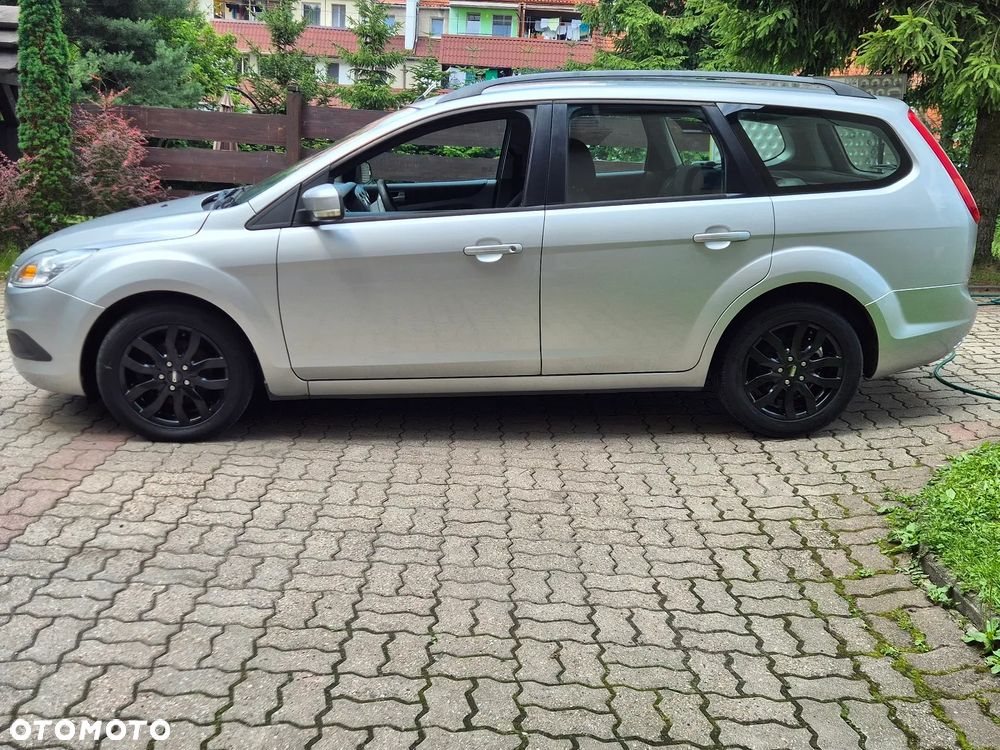 Ford Focus - 8