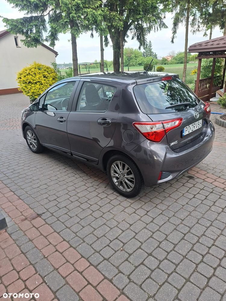 Toyota Yaris 1.5 Premium - 37