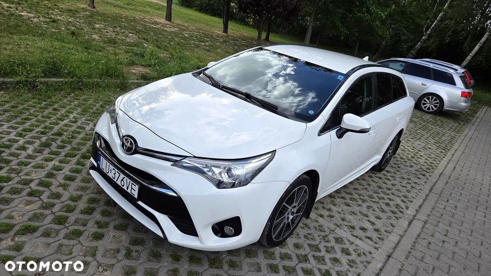 Toyota Avensis 1.6 Business Edition