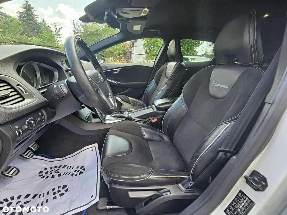 Volvo V40 D2 R-Design Momentum - 10