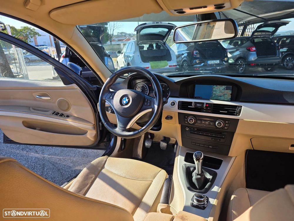 BMW 320 d Navigation - 19