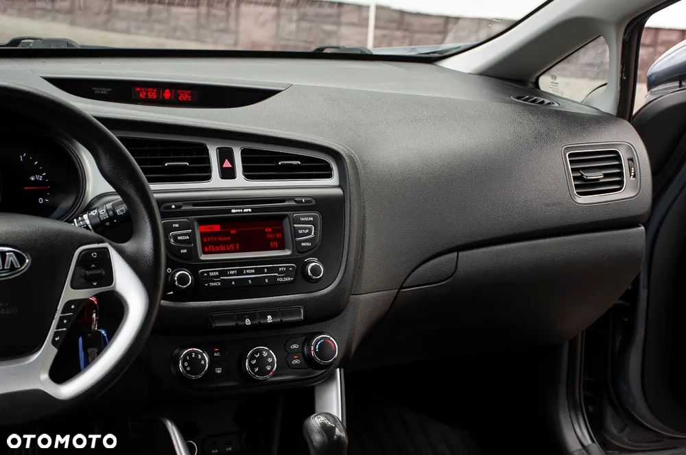 Kia Ceed 1.4 CVVT EX - 28