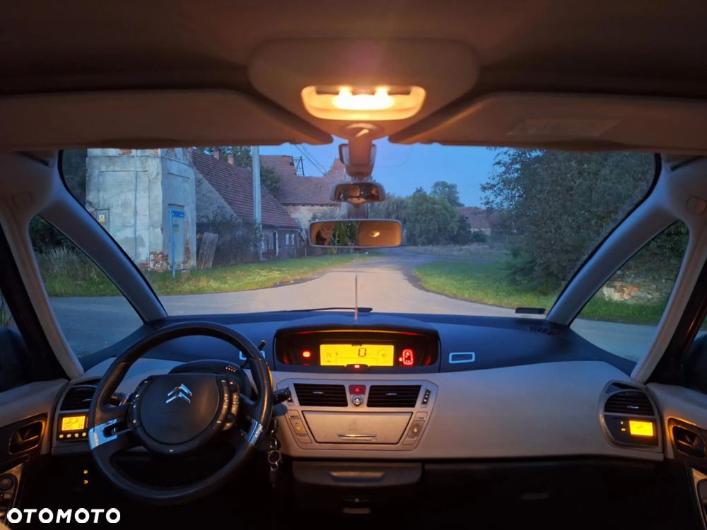 Citroën C4 Picasso 2.0i Exclusive MCP - 18