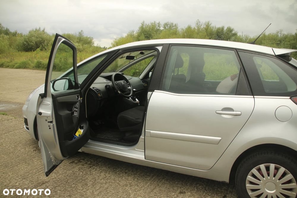 Citroën C4 Picasso - 11