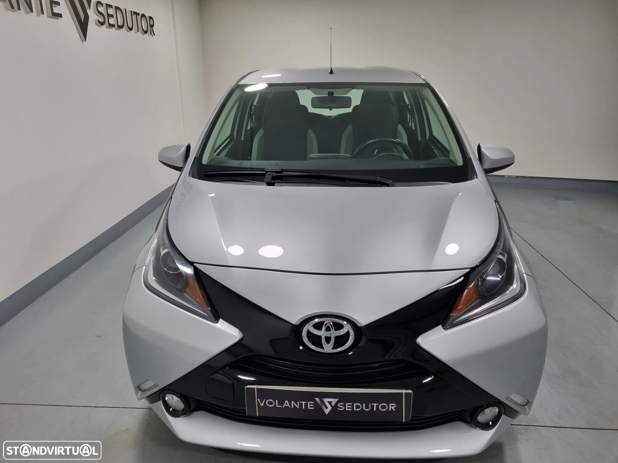 Toyota Aygo 1.0 X-Play - 2